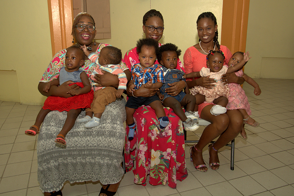 picture of staff with babies